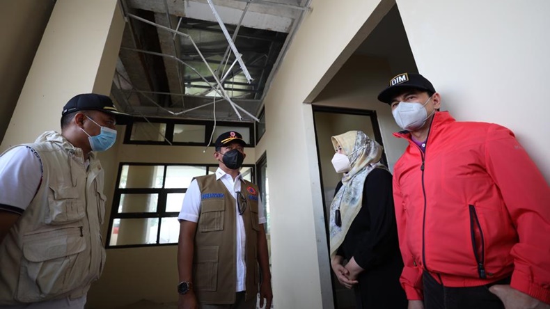 Tinjau Lokasi Terdampak Gempa M 6,6 Banten, Kepala BNPB Minta Segera Dilakukan Perbaikan 
