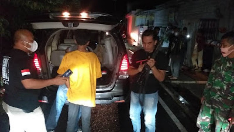 Ganggu Kenyamanan Warga, Pemilik Sajam Ini Diamankan Polres Bitung