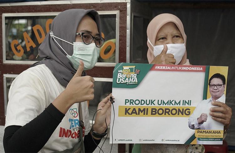 Aksi Nyata Kampanye Belanja Produk UMKM, Komunitas ini Borong Dagangan PKL di Jogja