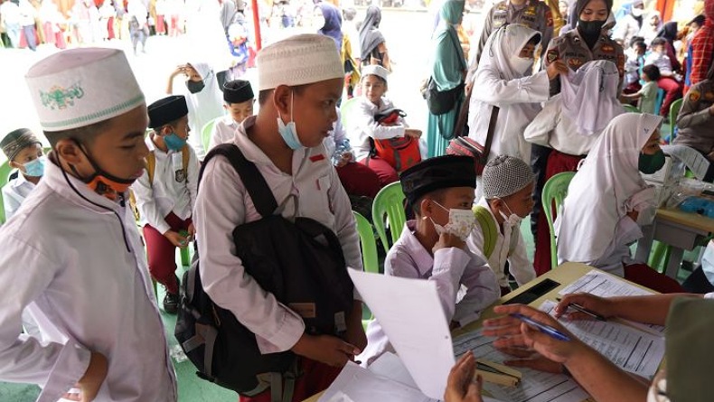 Pemkab Gorontalo Targetkan 38.000 Anak Ikut Vaksinasi Covid-19, Maret Tuntas 