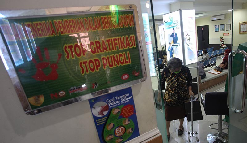 Hakim dan Panitera Kena OTT KPK, Begini Suasana PN Surabaya - Bagian 1