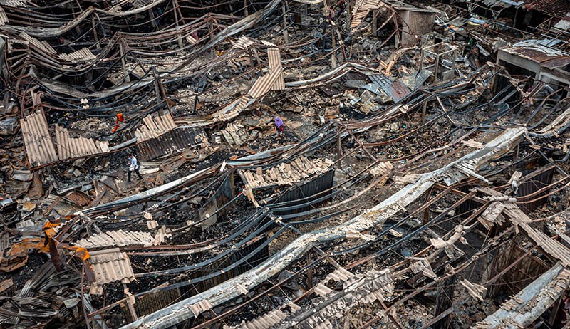 Foto-Foto Kondisi Pasar Karangawen Demak hanya Tersisa Puing Pascakebakaran - Bagian 1