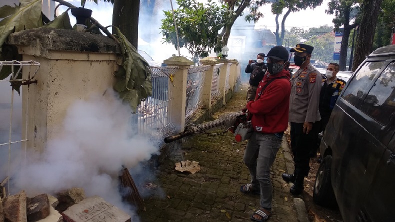 Basmi Jentik Nyamuk DBD, 28 Polsek se-Kota Bandung Gelar Fogging