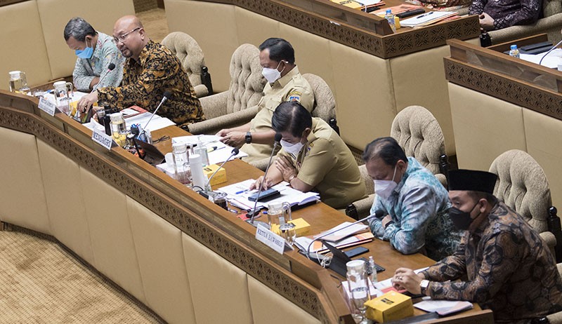 Foto Pemerintah-DPR Sepakat Pemilu 2024 Digelar 14 Februari - Bagian 3