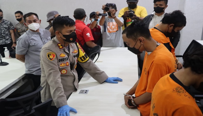 Todong Korban dengan Sajam lalu Rampas Handphone, 4 Geng Motor di Sukabumi Ditangkap