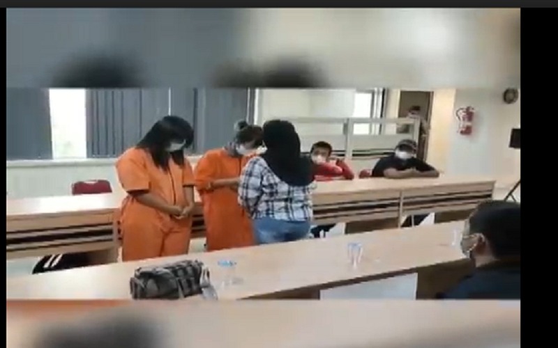 2 Perempuan Palembang Tersangka Penganiayaan karena Gosip Bebas Berkat RJ