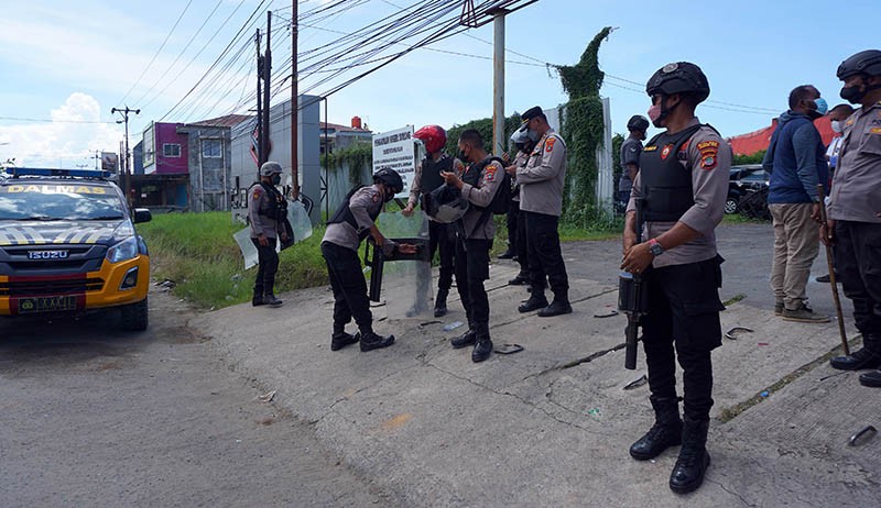 Suasana Klub Malam Kota Sorong usai Bentrokan yang Tewaskan 17 Orang - Bagian 1