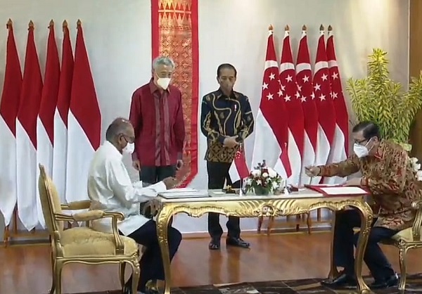 title RI-Singapura Teken Perjanjian Ekstradisi Persempit Ruang Gerak Koruptor RI-Singapura Teken Perjanjian Ekstradisi Persempit Ruang Gerak Koruptor