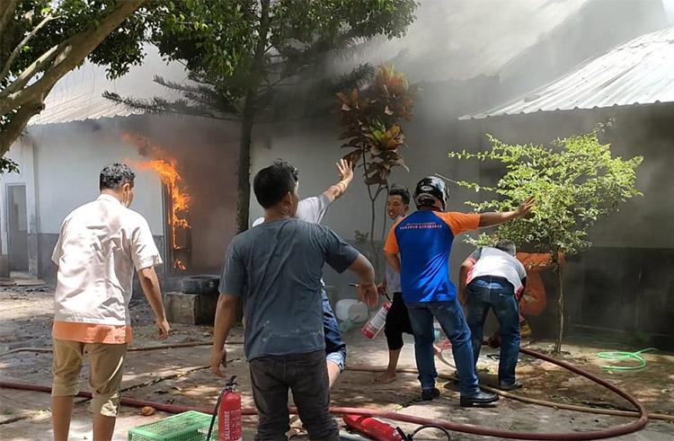 Kerugian Kebakaran Gudang Genset PT Sun Chang Indonesia Capai Rp500 Juta