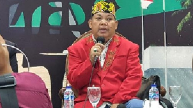 title Masyarakat Dayak Ancam Seret Edy Mulyadi dengan Hukum Adat jika Laporan Didiamkan Masyarakat Dayak Ancam Seret Edy Mulyadi dengan Hukum Adat jika Laporan Didiamkan