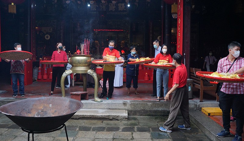 Ritual Toa Pek Kong Sambut Tahun Baru Imlek di Kelenteng Tay Kak Sie - Bagian 3