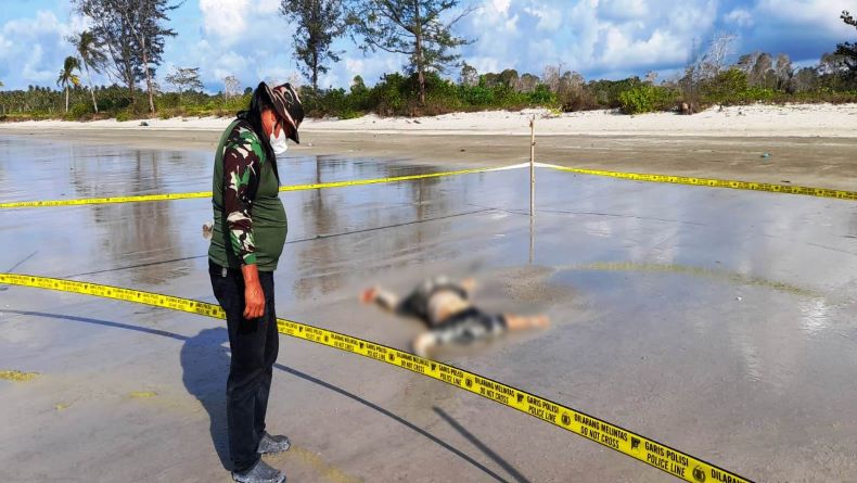 Bangka Geger, Mayat Pria dengan Kepala Tertimbun Pasir Ditemukan di Tepi Pantai