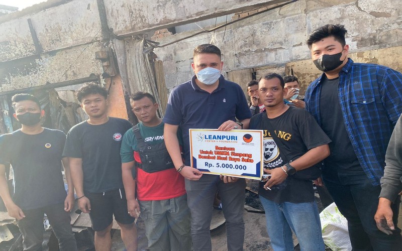 Bantuan Mulai Mengalir untuk Korban Kebakaran Simpang Bombat Palembang