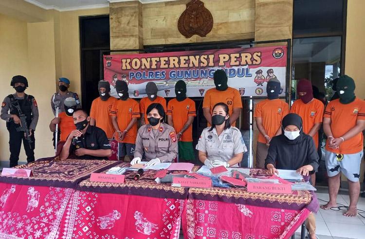 Siswi SMK di Gunungkidul Ditangkap Polisi Edarkan Obat-Obatan Terlarang 