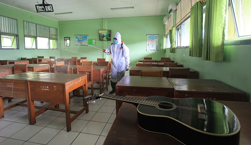 Naik Lagi, Hampir 10.000 Orang di Indonesia Positif Covid-19 - Bagian 1