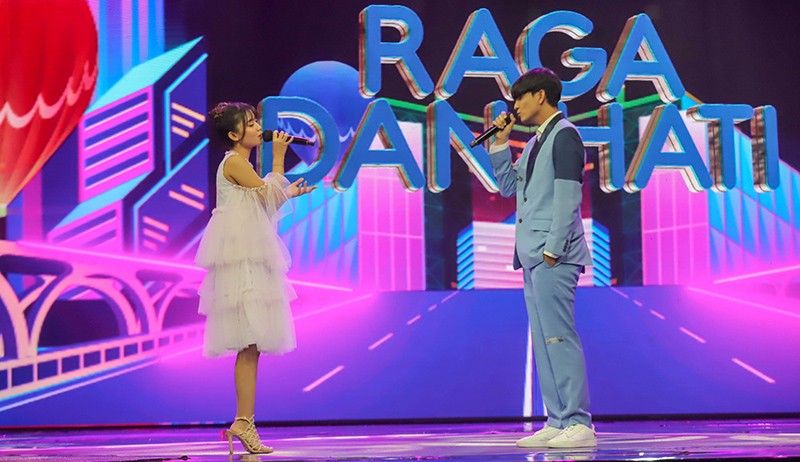 Tampil Syahdu, Kolaborasi Reza Dharmawangsa dan Maria Eka Meriahkan RTKR - Bagian 1