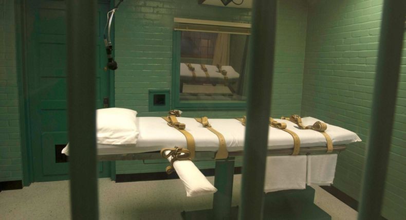 Hukuman Mati Paling Sadis Sepanjang Sejarah Manusia, Nomor 5 Pakai Logam yang Dilebur