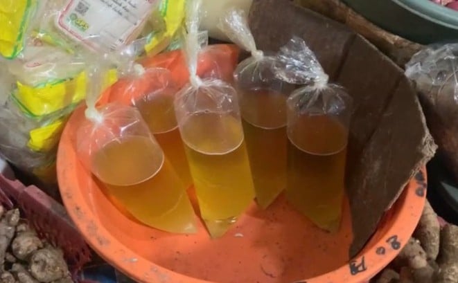 title Minyak Goreng di Purwakarta Masih Mahal, Segini Harganya Minyak Goreng di Purwakarta Masih Mahal, Segini Harganya
