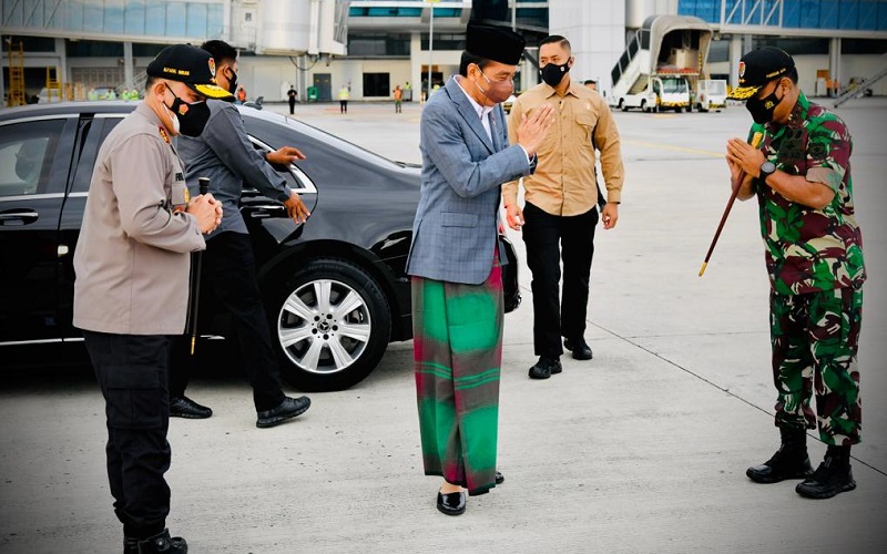Jokowi Terbang ke Balikpapan Hadiri Pengukuhan Pengurus Baru PBNU