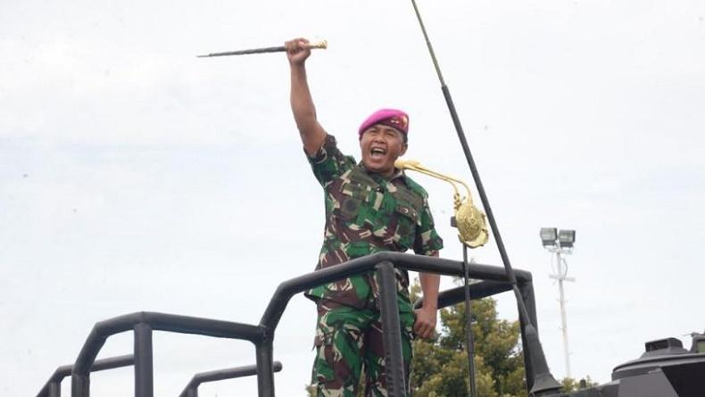 Tinggalkan Dankormar, Mayjen TNI Suhartono Pamit kepada Ribuan Prajurit Baret Ungu