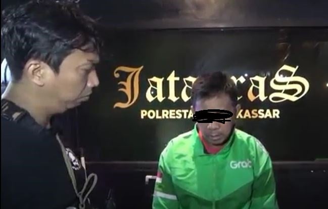 Driver Ojol Curi HP Depan Masjid di Makassar yang Viral di Medsos Tertangkap
