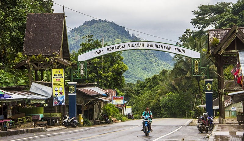 Penampakan Akses Jalan Menuju Ibu Kota Negara Nusantara Dikelilingi Hutan  - Bagian 3