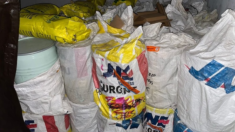 Simpan Barang Berbahaya Ilegal, Gudang PT KSM Digerebek Ditreskrimsus Polda Sulut