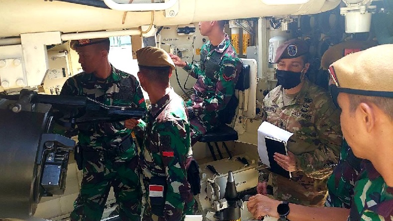 Tingkatkan Skill Tempur, Yonarmed 4/105 GS Parahyangan Latihan Bersama MTT SFAB US Army