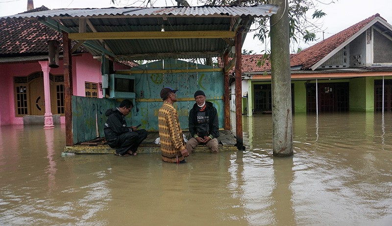 Penampakan dari Udara 5.978 Rumah Terendam Banjir Pekalongan - Bagian 3