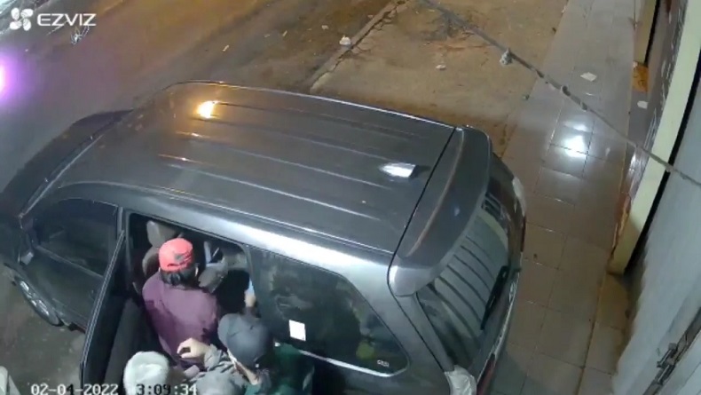 1.000 Helai Celana Dalam Wanita Raib Digasak Pencuri dari Toko Pakaian di Subang