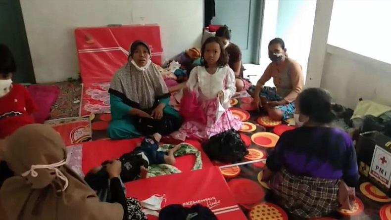 Para Pengungsi Korban Banjir di Pekalongan Mulai Terserang Penyakit 