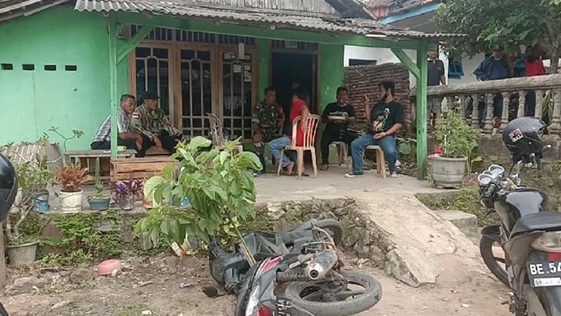 Emosi Tak Diberi Uang untuk Beli Sabu, Pria di Lampung Rusak Rumah Mertua