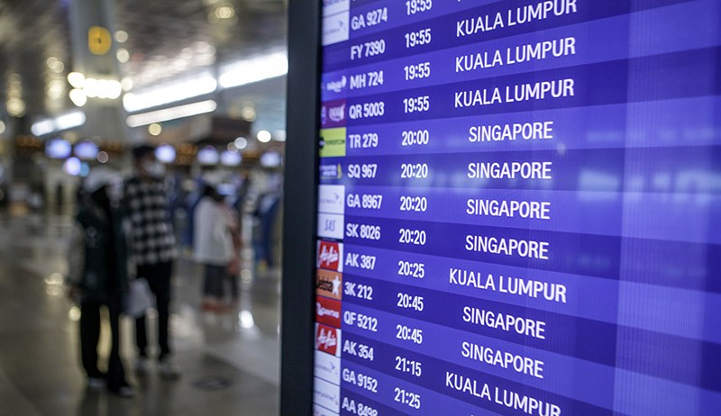 Pemerintah Buka Pintu bagi Wisatawan Luar Negeri Masuk Indonesia - Bagian 2