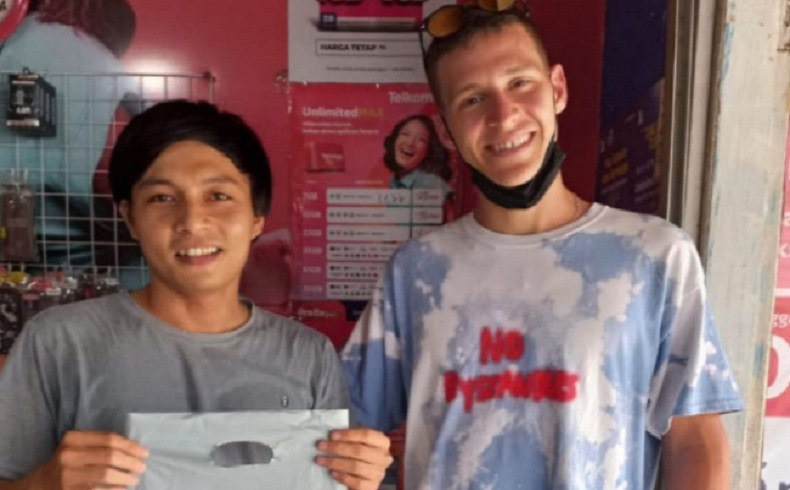 Momen Fabio Quartararo Beli SIM Card di Mandalika, Pemilik Konter: Kartunya Ke-unlock