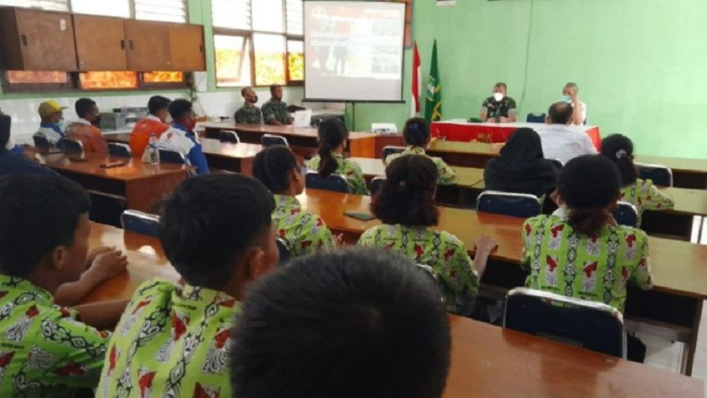 Kampanye Kreatif, Kodim Biak Sampaikan Ketentuan dan Persyaratan Seleksi Calon Prajurit TNI