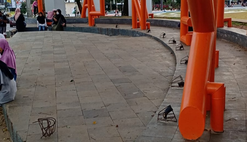 Lampu Hias Lapangan Merdeka Kota Sukabumi Hilang Lagi, Wali Kota Geram