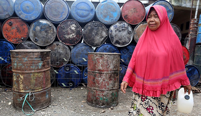 Potret Warga Aceh Kesulitan Mencari Minyak Goreng Murah - Bagian 1