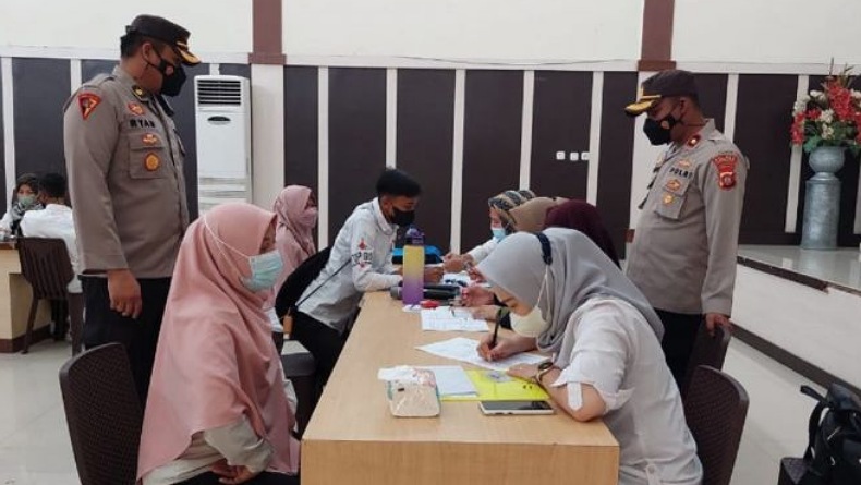 Polres Gorontalo Kota-Pemkot Periksa Bukti Vaksin ASN