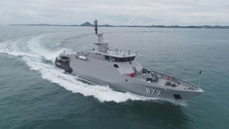 Mencurigakan, Kapal Tanker Marshall Islands Diusir Bakamla-TNI AL di Selat Malaka