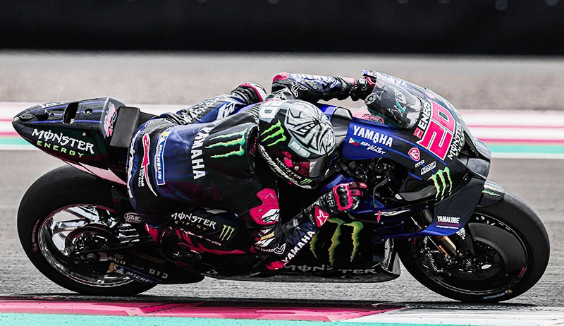 Aksi Juara Dunia MotoGP 2021 Fabio Quartararo di Sirkuit Mandalika - Bagian 1