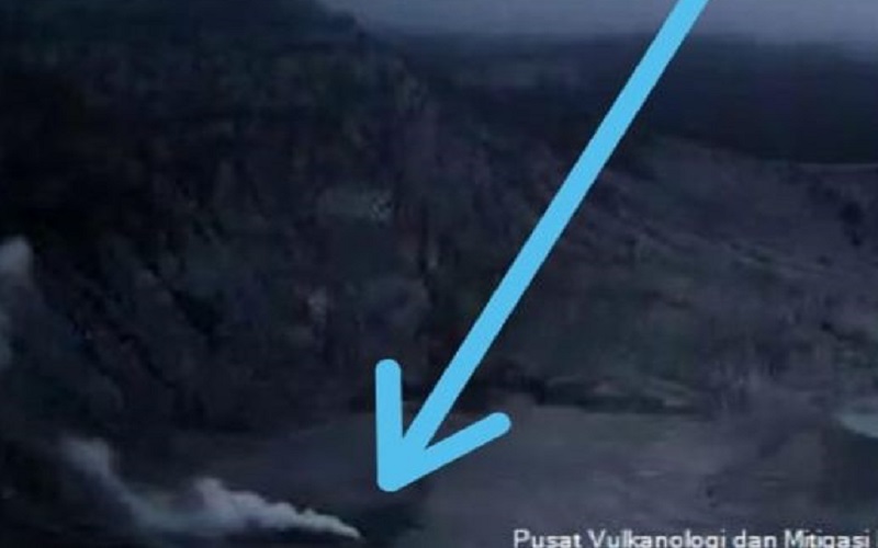title Gunung Tangkuban Parahu Semburkan Asap Solfatara, Warga Diminta Menjauh dari Kawah Gunung Tangkuban Parahu Semburkan Asap Solfatara, Warga Diminta Menjauh dari Kawah