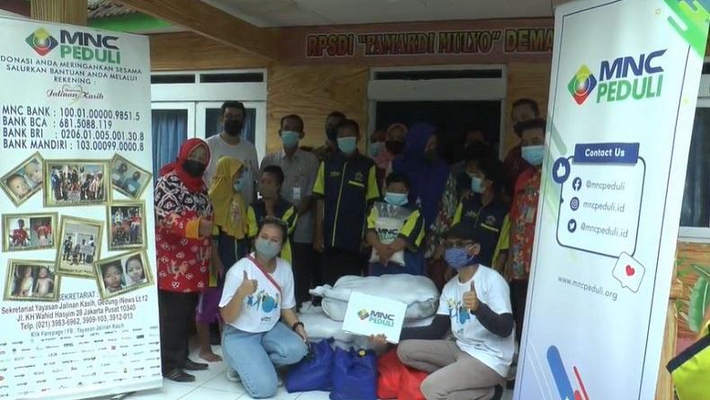 Kunjungi Panti Asuhan di Demak, MNC Peduli Serahkan Bantuan Beras 
