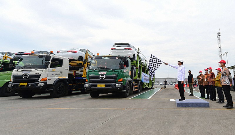 Presiden Jokowi Lepas Ekspor Perdana Toyota Fortuner ke Australia - Bagian 1