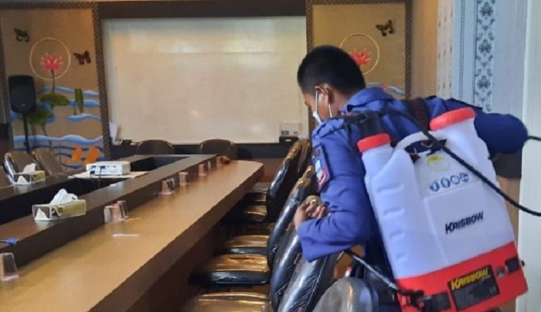 Masuk Zona Merah Covid-19, Pendopo Pemkab Garut Disterilisasi