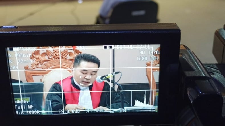 title Pengadilan Tinggi Bandung Segera Gelar Sidang Banding atas Vonis Herry Wirawan Pengadilan Tinggi Bandung Segera Gelar Sidang Banding atas Vonis Herry Wirawan