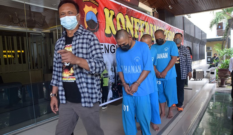 Polisi Ringkus Komplotan Pencuri Spesialis Ganjal Mesin ATM Lintas Provinsi - Bagian 2