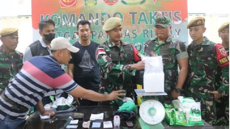 Satgas TNI di Perbatasan Gagalkan Peredaran Sabu 2,1 Kg, Diselundupkan dari Pelabuhan