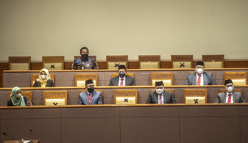 DPR Tetapkan 7 Anggota KPU Terpilih Periode 2022-2027 - Bagian 3