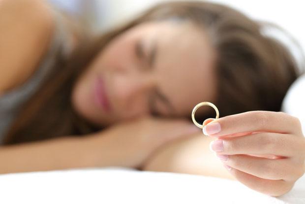 title 1.339 Perempuan di Sampang Jadi Janda, Bercerai dengan Suami 1.339 Perempuan di Sampang Jadi Janda, Bercerai dengan Suami