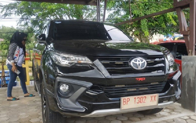 Mobil Dinas Wakil Wali Kota Tanjungpinang Diamankan Polisi usai Kecelakaan Maut
